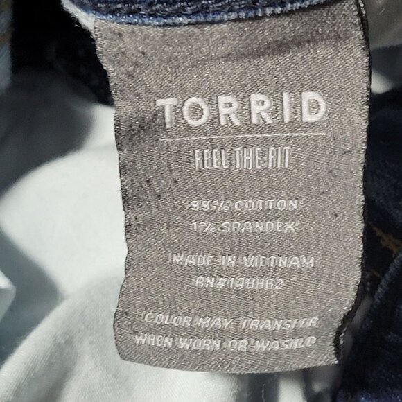 Torrid Mid Rise Slim Boot Jeans Womens Plus Size 22 Short Medium Wash Denim Pant - Picture 8 of 8